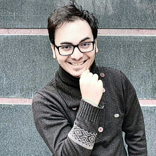 وحید فرج زاد