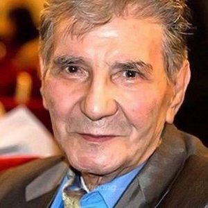 نادر گلچین